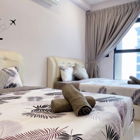 Atlantis Premium 4-10Pax/5 Min To Jonker&Town Pool Apartment Malacca Bagian luar foto
